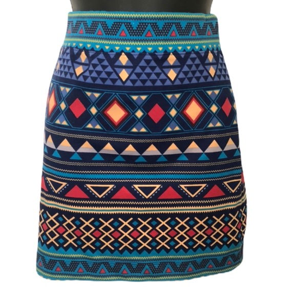 Forever 21 Dresses & Skirts - Forever 21 Aztec print skirt